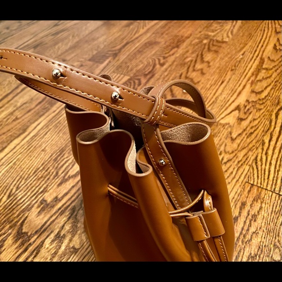 Viewinbox Leather Bucket Shoulder Bag - Picture 3 of 9